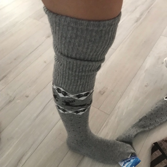 Tod Oims Accessories - Woman’s 70% Camel Wool Thigh High Thick Socks